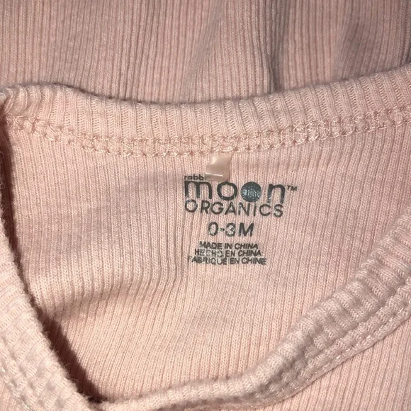 Baby girl onesie - Picture 6 of 6